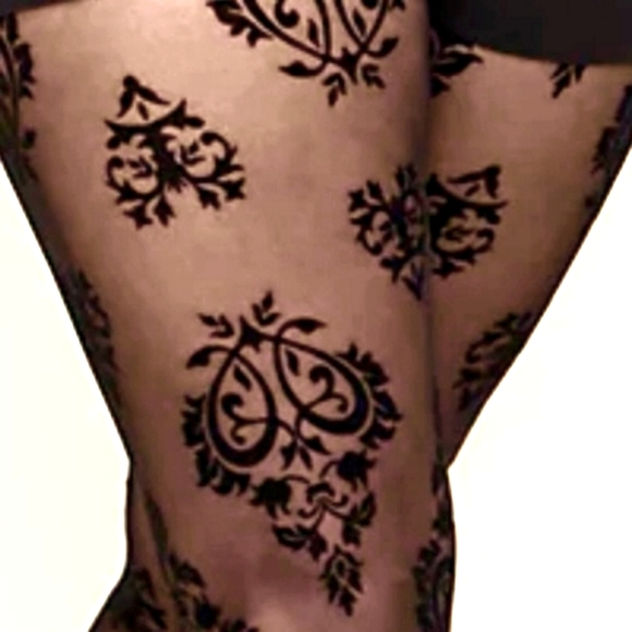 ❤️NWT VINTAGE TORRID LEGGING - TATTOO HEART MESH PREMIUM - PLUS SIZE 2X - Picture 2 of 10